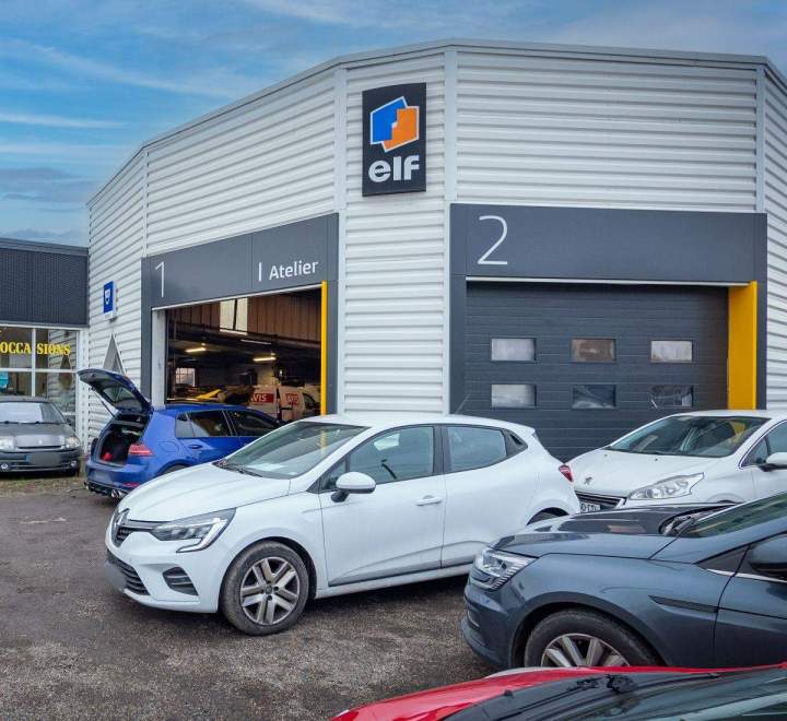 Retenez les services de CAMPILLO HENRY (GARAGE CAMPILLO H) pour la réparation de véhicules en tout genre ! Notre garage est situé au Cendre, non loin de Cournon-d'Auvergne et d’Orcet.